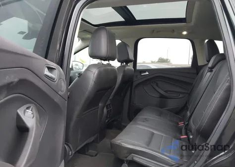 2015 Ford Escape Titanium z USA, uszkodzony, nr VIN 1FMCU0JX2FUC20718